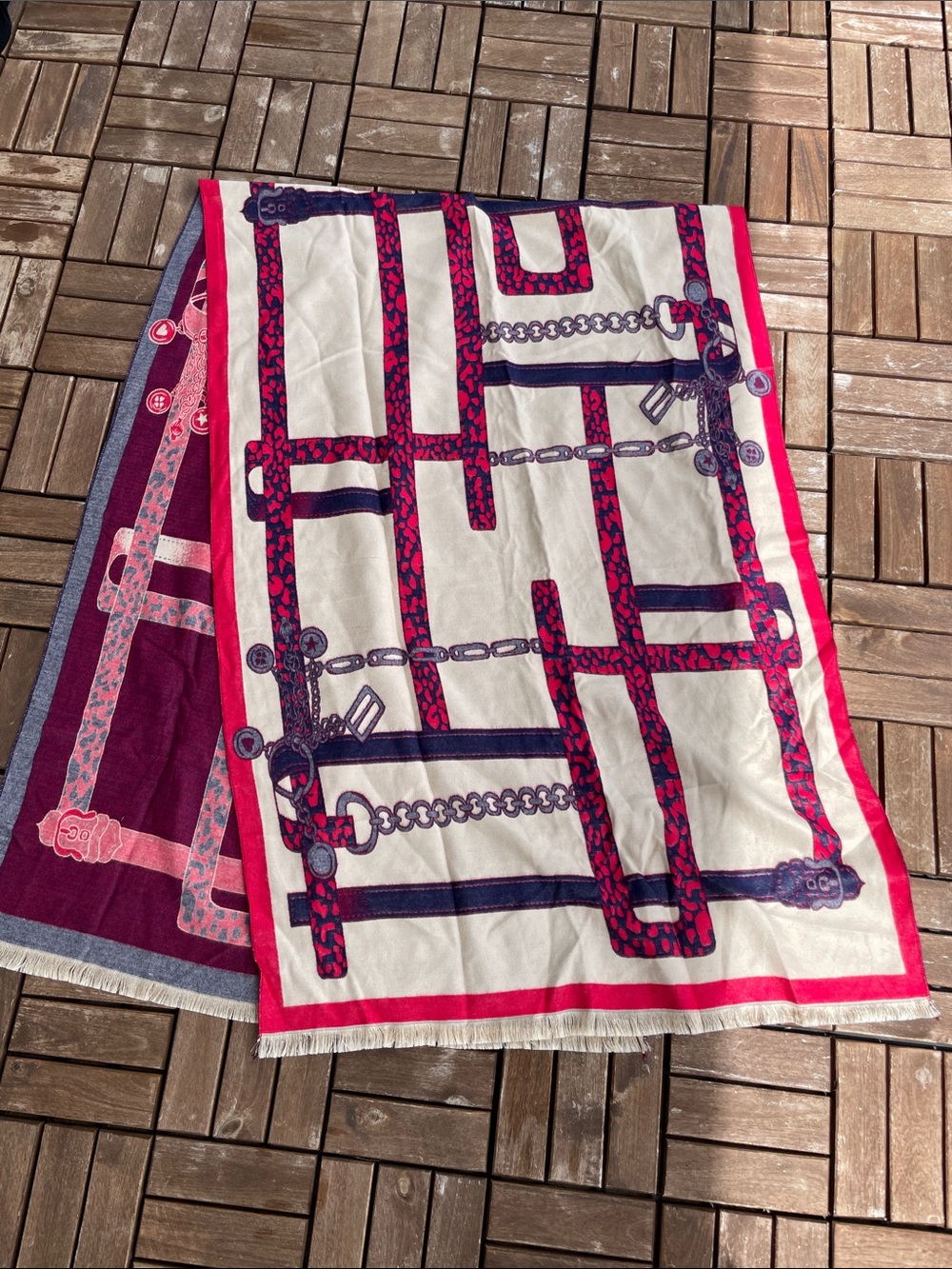 Cream, Pink & Navy Chain Print Scarf Throw